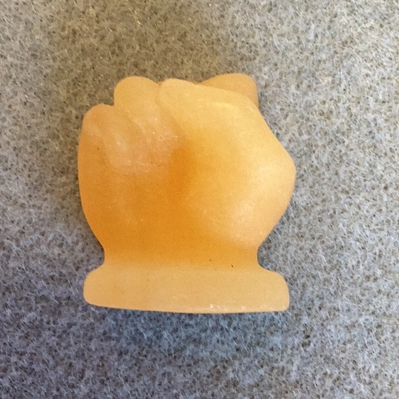 FINAL SALE PRICE Yellow Calcite Closed Fisted Trump Sculpture - Picture 2 of 5